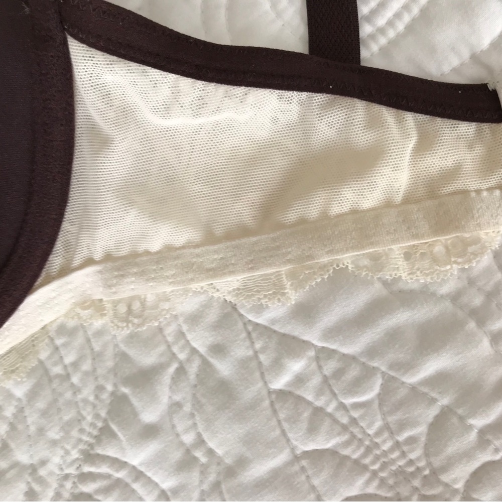Le Mystere Isabella All Over Lace Bra and Panty Set 32F/Medium - Picture 7 of 11